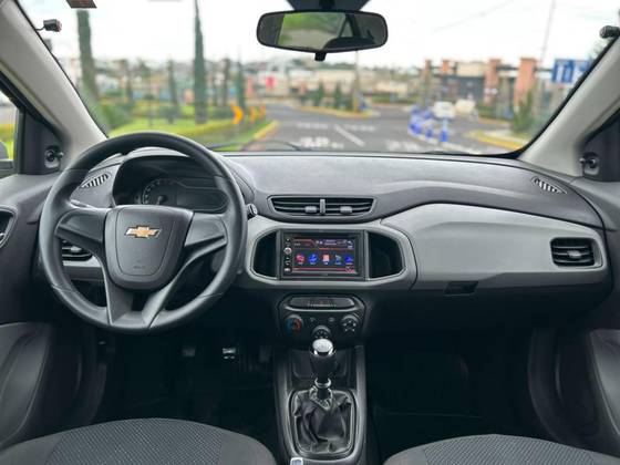 CHEVROLET ONIX 1.0 MPFI JOY 8V FLEX 4P MANUAL CHEVROLET ONIX 1.0 MPFI JOY 8V FLEX 4P MANUAL
